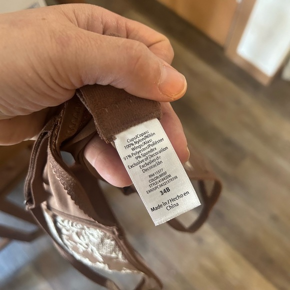 Sexy Wired Elegant Brown Lace Bra Size 34B - Picture 10 of 11